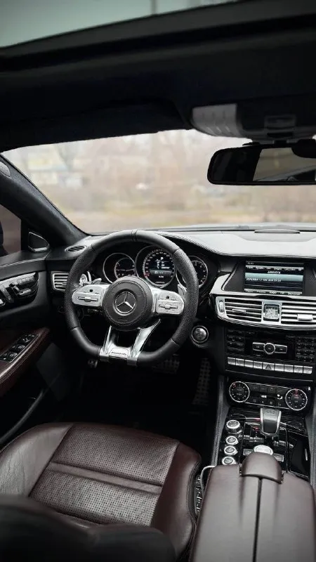 Mercedes cls 63 amg цена-3.680.000р год- 2013 мотор -5.5 бензин пробег -170 тыс. км коробка -автомат +79494404220 продажа обмен, кредит 📞 🇷🇺 звоните: +79494404220 - фотография - 7