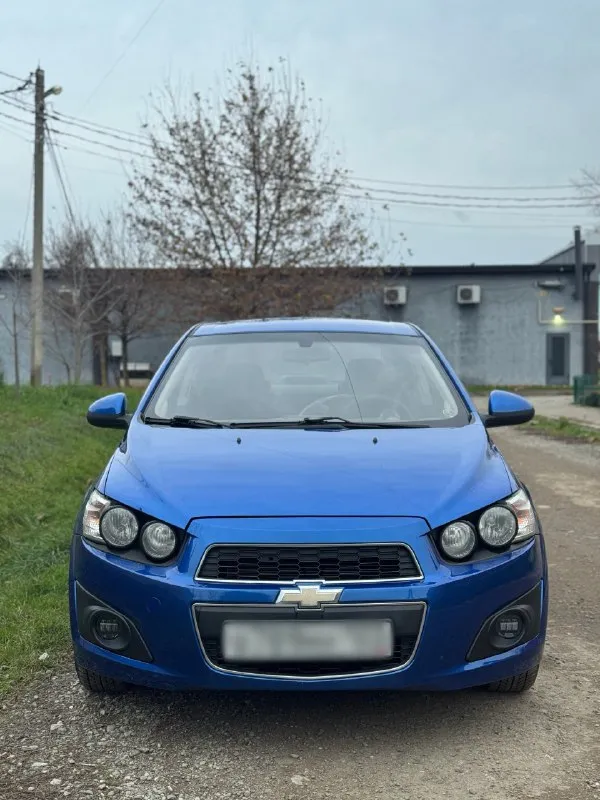 Продам chevrolet aveo т300 коробка автомат. год выпуска 2013 объем: 1,6 бензин. пробег: 150 тыс. км.... - фотография