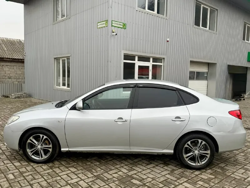 💶 цена:740.000р 📮 город:донецк 🚘 марка / модель:hyundai elantra 📅 год выпуска:2006 📊 пробег:230.000км ⛽ двигатель (тип, объем, ):бензин 1.6 🔧 тип кпп:автомат 📝 описание:машина в очень хорошем состоянии. кузов без рыжиков и гнили, полностью обслужена, хорошая комплектация. климат работает. переоформление без проблем. возможна продажа в кредит. ☎ контактный телефон:+79495001160(телеграм) 📞 🇷🇺 звоните: +79495001160 - фотография - 6