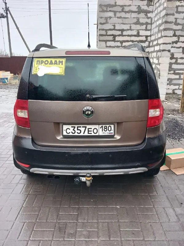 Продам skoda yeti 2010 год 206 тыс пробе,1.8 turbo, mеханика, по машине ничего делать не надо, все р... - фотография