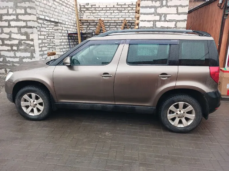 Продам skoda yeti 2010 год 206 тыс пробе,1.8 turbo, mеханика, по машине ничего делать не надо, все работает как часы, мотор коробка идеал, я хозяин по т. п, цена 675 тыс торг, +79490045258 пгт ялта 📲 tg: borz 📞 звоните: +7(949)0045258 - фотография - 5