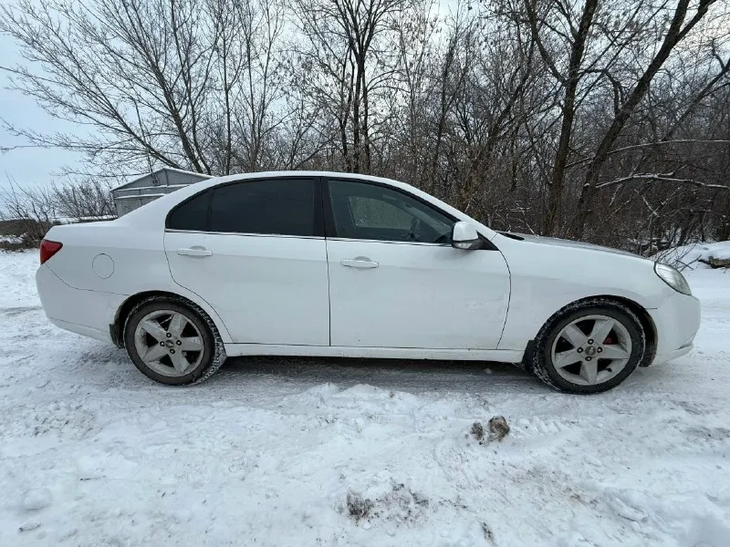 Chevrolet epica 2007 2.0 бензин коробка 5 ступенчатая механика, ходовка мячик, я владелец, документы в порядке, два ключа, есть моменты по лкп. недавно поменял свечи, колодки и масло. комплектация: ✅ круизконтроль ✅ кондиционер ✅ кожаный салон ✅ мультируль ✅ подогрев передних сидений ✅ сенсорная магнитола ✅ carplay ✅ камера заднего вида + видеорегистратор ✅ парктроники ✅ хорошая музыка ✅ электропривод водительского сидения ✅ подогрев заднего стекла ✅ led оптика ❗️цена: 470 т. р. + торг у капота осмотр в г. ясиноватая +79497294495 📞 звоните: +7(949)7294495 - фотография - 3