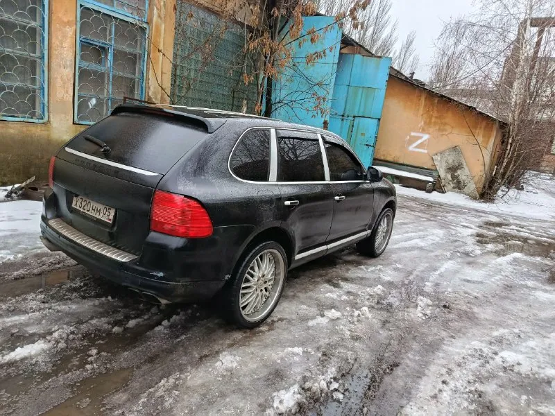 Продам порше кайен 2005 год, 4,5 объём, мотор гильзован, коробку заменил, ходовую полностью сделал, пневма баллоны заменил, гбо имеется. осмотр город донецк, номер для связи+79495121115 - фотография - 4