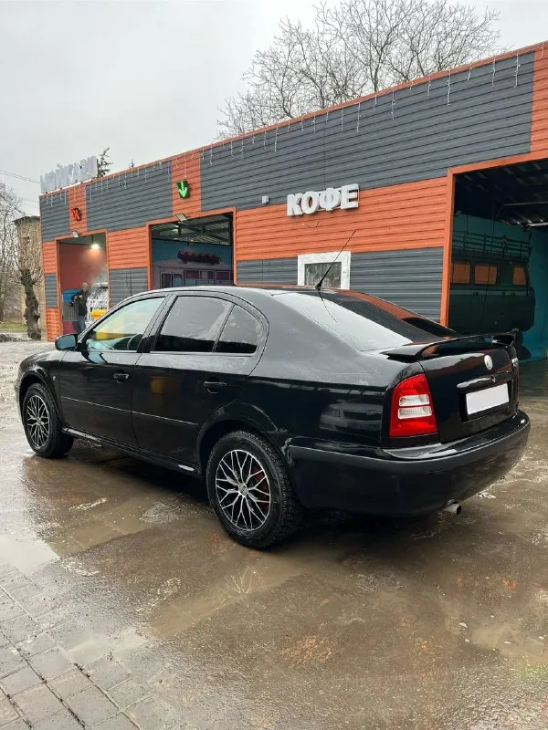 ❗️продам skoda octavia tour❗ год выпуска 2007,мотор 1,6 bfq (бензин), коробка: механика, пробег: 300.000км ✅цена: 670.000р. , торг машиной владею больше 3 лет, юридически абсолютно чистая, любое переоформление без проблем! 3 хозяина по птс ♻автомобиль в хорошем состоянии. мотор в идеале, коробка тоже, в птс вписан гбо (но не стоит), ходовая сбитая, сделан приятный выхлоп! 🛞2 комплекта шин в хорошем состоянии! 🏠осмотр днр, г. амвросиевка ☎️подробности по телефону: +79493447379 +79493447380 - фотография - 3