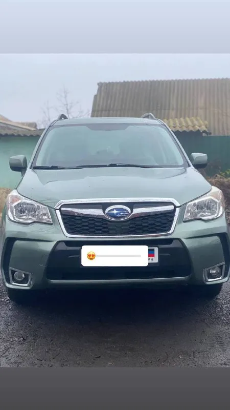 Срочно ‼️ цена снижена !! subaru forester, 2,5, пробег : 115323; 2015г рестайлинг в идеальном состоянии! самый надежный атмосферный мотор 2,5(170 л. с) постоянный симметричный полный привод! описание: атмосферник коробка вариатор, работает идеально!, машина американка, в родной краске, расход город 12л, полный привод, в коробке, в двигателе масло заменено, вложений авто не требует, ошибка только по давлению шин, по виду замена только переднего крыла, вся безопасность на месте, авто владею с 22-года, мультируль, кондиционер, подогревы всех сидений, машина в отличном состоянии! нет коррозии !! переоформление без проблем!! очень практичный автомобиль: высокий клиренс, настоящий полный привод, очень много места для задних пассажиров, огромный багажник, задние сиденья складываются в ровный пол. отличное состояние всего: кузов, салон, техническая часть! надёжный японский автомобиль полностью обслужен и готов к дальнейшей эксплуатации без затрат! цена: 1🍋 650 000₽ номер телефона: +79 📞 звоните: +7(949)8180147 - фотография - 2