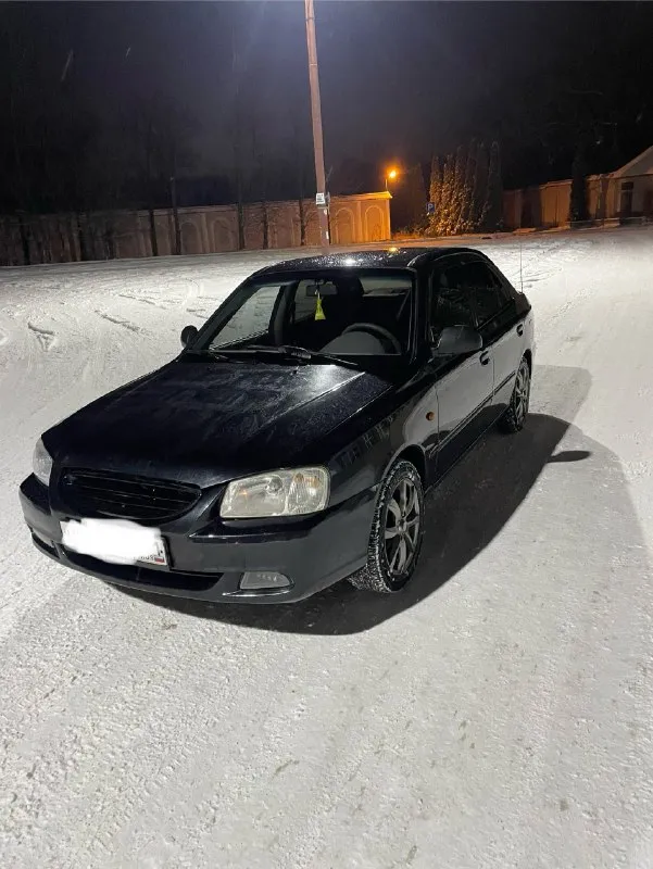 Продам hyundai accent 1,5 бензин 2004 года, пробег 220000, передний привод, механика, в хорошем сост... - фотография