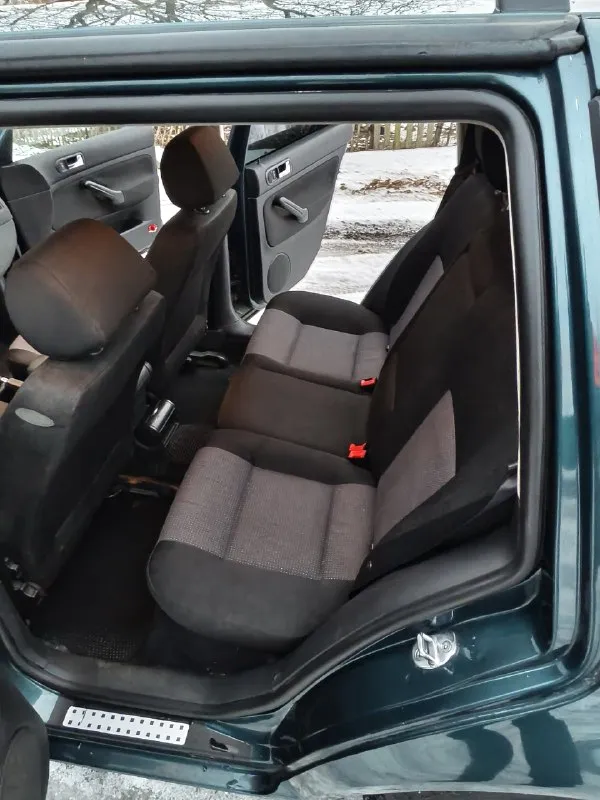 Volkswagen golf 4 2001 года 1.6 16 клапанный пробег 290 000 км. пригнана с германии в 2021 году с пробегом 180000 км. с того времени в одних руках. машина полностью обслуженная, вложений не требует. авто гаражного хранения, кузов, пороги, днище в хорошем состоянии. цена 530 000 р. все вопросы по телефону +79494274830 📞 звоните: +7(949)4274830 - фотография - 4