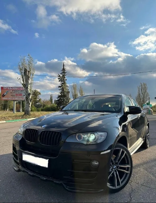 Продам: bmw e71 x6 год выпуска: 2011 объем двигателя: 3.0 бензин пробег: 160 000км коробка : автомат... - фотография
