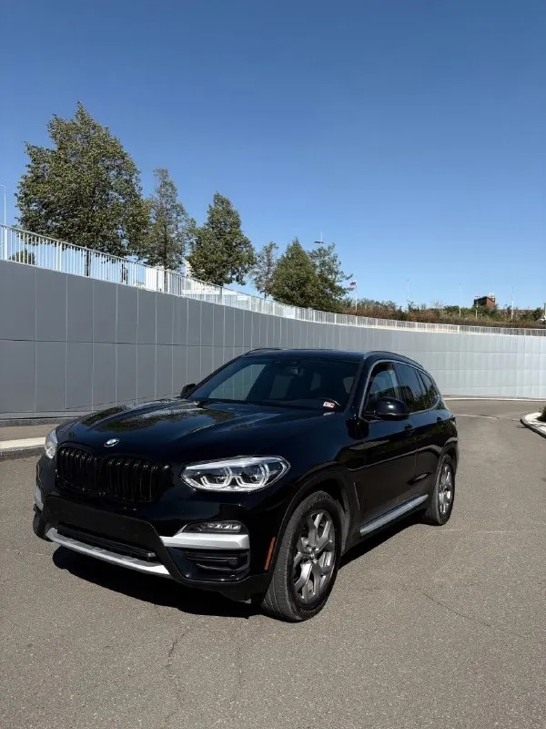 Продам bmw x3 g01 30i s drive 🖤 2020г 11 месяц по vin 2021 в идеальном состоянии и по кузову и по технической части автомобиля минимальное повреждение: 5uxty3c09m9f20669 vin для проверки кузов покрыт в керамику пробег 139 000 пробег трассовый, выигрывал автомобиль с аукциона с пробегом 128 000 гаражное хранение автомобиля хорошая комплектация: с широким монитором, с ассистентами, подогревами сидений и руля, память сидений, комфортные сиденья, трех зонный климат контроль, круиз, преднатяжитель ремня безопасности, беспроводный carplay и другое… машина очень комфортная дарит удовольствие от вождения цена:3🍋850т. р номер телефона для связи +79496936618 миранда 📞 🇷🇺 звоните: +79496936618 - фотография - 4