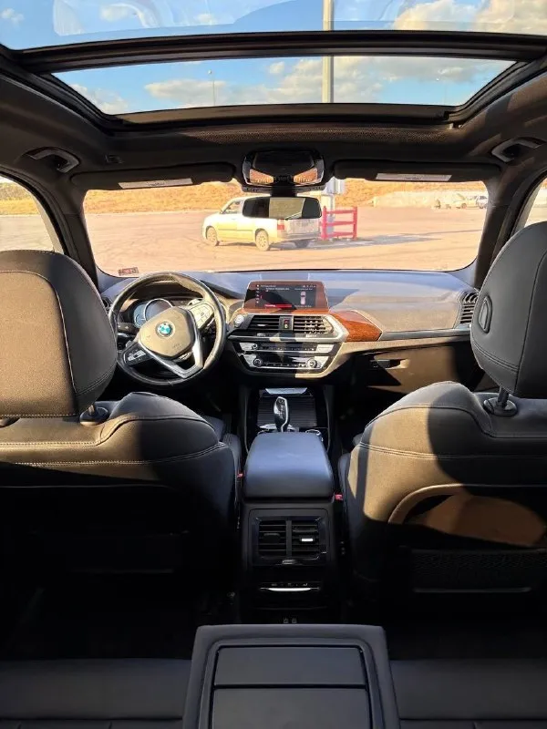 Продам bmw x3 g01 30i s drive 🖤 2020г 11 месяц по vin 2021 в идеальном состоянии и по кузову и по технической части автомобиля минимальное повреждение: 5uxty3c09m9f20669 vin для проверки кузов покрыт в керамику пробег 139 000 пробег трассовый, выигрывал автомобиль с аукциона с пробегом 128 000 гаражное хранение автомобиля хорошая комплектация: с широким монитором, с ассистентами, подогревами сидений и руля, память сидений, комфортные сиденья, трех зонный климат контроль, круиз, преднатяжитель ремня безопасности, беспроводный carplay и другое… машина очень комфортная дарит удовольствие от вождения цена:3🍋850т. р номер телефона для связи +79496936618 миранда 📞 🇷🇺 звоните: +79496936618 - фотография - 7