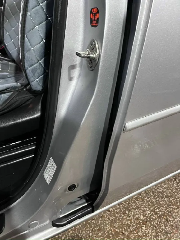 🚗 продам автомобиль mazda 5 ▶️ год выпуска: 2007 ▶️ пробег:232 000 ℹ️ описание: ✅ автомобиль в очень хорошем состоянии. ✅ двигатель, кпп на отлично, ходовая сбитая, отрабатывает на 100 % масло менялось во время ✅ салон чистый, ухоженный. семиместный, комфортабельный, семейный автомобиль, кузов живой, есть камера заднего вида 🛞зимняя резина, лето в придачу дно в идеале варить красить не нужно авто без вложений, сел, уехал. предоставляю видео обзор автомобиля по требованию! 🏛 юридически автомобиль чист, никаких штрафов и запретов! 💰 цена: 850.000 рублей торг есть 🏢 осмотр: г. енакиево. по договору могу приехать к вам. ☎ телефон для связи: +79493571325 звоните, пишите!!!телефон работает всегда. ..!!!! 📞 звоните: +7(949)3571325 - фотография - 8