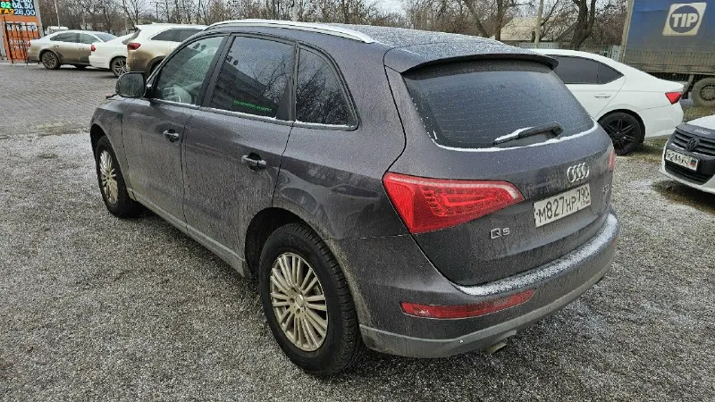 Audi q5 год выпуска: 2010 тип кпп: автоматическая объем двигателя: 2.0 литра тип топлива: бензин про... - фотография