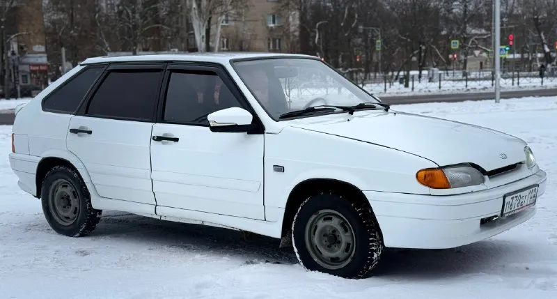 ❗️❗️срочно❗️❗️ в продаже ваз 2114 двигатель : 1.6 год выпуска : 2012 пробег : 220.000км родной трансмиссия : механика привод : передний продажа от собственника авто в отличном состоянии центральный замок газ евро 4 хорошая музыка без косяков по кузову авто никаких вложений не требует масло от замены до замены не доливаю дно, пороги, стаканы без дыр и гнили ходовая часть обслужена все стекла родные юридически чистый авто машина местная помощь в переоформлении цена : 295.000р торг реальному покупателю осмотр г. донецк 📲 +7(949)445-35-30 📲 tg: @ku4eryviy001 📞 звоните: +7(949)4453530 - фотография - 4