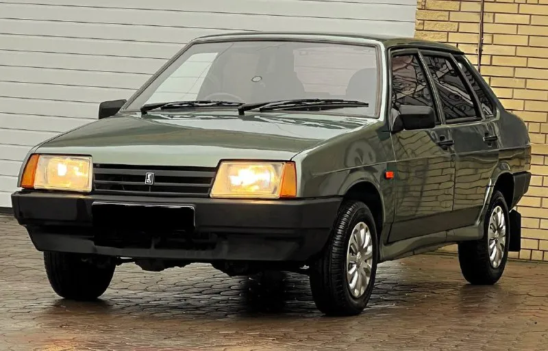 Ваз 21099 в отличном состоянии год выпуска 2006 инжектор автомобиль в отличном состоянии днище порог... - фотография