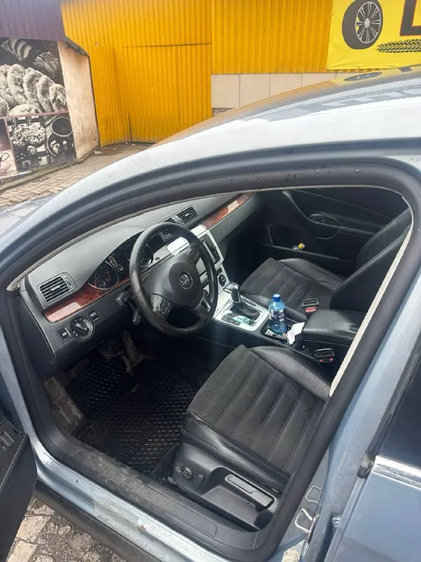 Продам volkswagen passat b6 2009 год. 200000пробег на полном уверенном ходу. я собственник. 800000₽ торг у капота. +79494427721 📲 tg: @shapkokrad 📞 звоните: +7(949)4427721 - фотография - 4