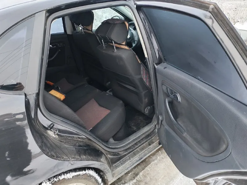 Продам seat cordoba 2008г. в 2.0mpi - не дымит, не троит, гбо евро4 вписан в стс, 5ст мех. кто не знает - это испанский vag, все агрегаты, кроме кузова skoda fabia. я первый хозяин по птс! машина на полном ходу, не гнилая, все жидкости новые, ходовая перебрана, новое сцепление luk и много чего еще. цена как у приоры - 399т. р. торга нет, и так низ рынка. 7949-316-75-92 осмотр г. горловка 📞 🇷🇺 звоните: +79493167592 - фотография - 5