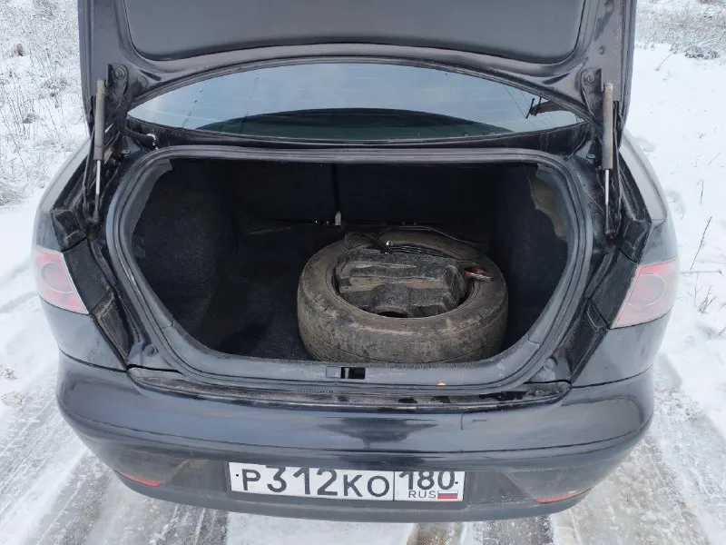 Продам seat cordoba 2008г. в 2.0mpi - не дымит, не троит, гбо евро4 вписан в стс, 5ст мех. кто не знает - это испанский vag, все агрегаты, кроме кузова skoda fabia. я первый хозяин по птс! машина на полном ходу, не гнилая, все жидкости новые, ходовая перебрана, новое сцепление luk и много чего еще. цена как у приоры - 399т. р. торга нет, и так низ рынка. 7949-316-75-92 осмотр г. горловка 📞 🇷🇺 звоните: +79493167592 - фотография - 6