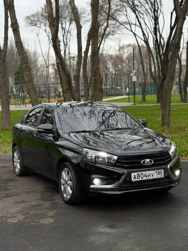 Цена 870,000 хороший торг продам, ваз vesta, 2020 год. 1.6, 16-клапанный мотор, работает отлично. ко... - фотография