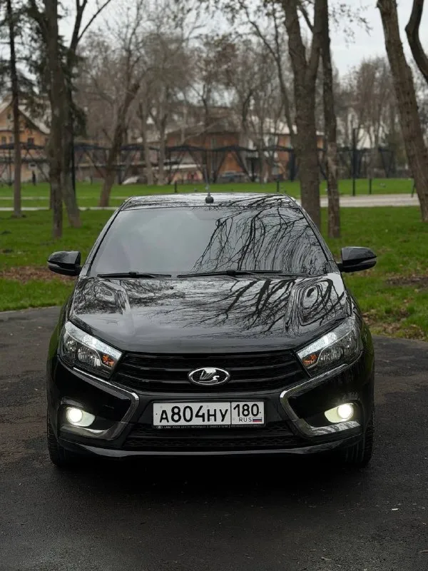 Цена 870,000 хороший торг продам, ваз vesta, 2020 год. 1.6, 16-клапанный мотор, работает отлично. коробка механика работает в штатном режиме. максимальная комплектация: климат-контроль, круиз-контроль, подогрев руля, 4 стеклоподъемника, полный мульти руль, подогрев лобового и заднего стекла, электрозеркала с подогревом, задний противотуманный фонарь, дневные ходовые огни, подушки безопасности, abs, esp, подогрев сидений, парковочный радар, центральный замок, сигнализация: starline, автозапуск, led-лампы, led-туманки. стоит штатная мультимедиа ( aux, usb, mp3, bluetooth). сервисная книга автомобиль вложений не требует. юридически чистая, любой вид переоформления. осмотр город донецк. цена 870,000 хороший торг остальные вопросы по телефону +7 (949) 912-51-40 📞 звоните: +7(949)9125140 - фотография - 2