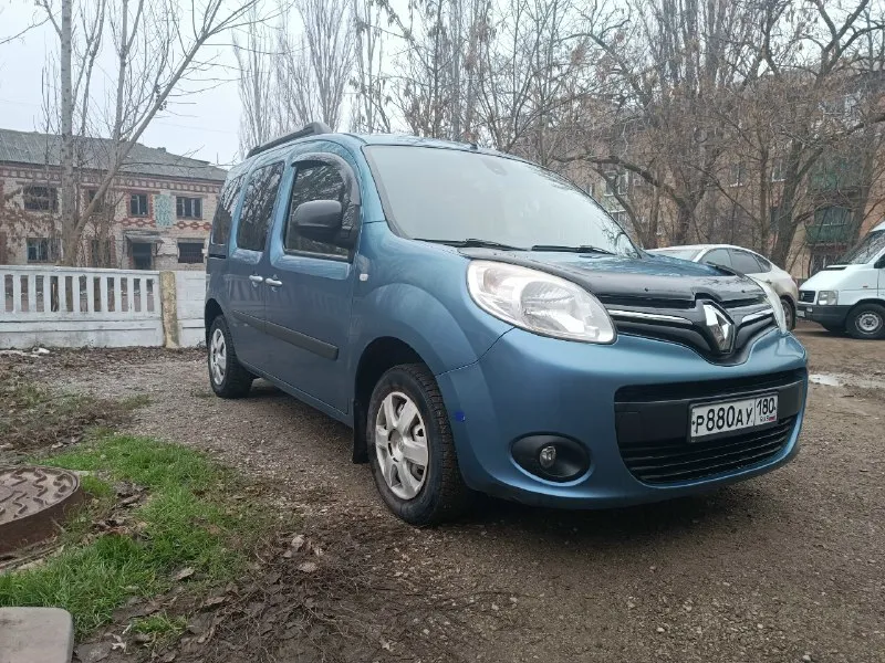 Продам renault кенго 2014 двигатель бенз 1.6 102 л. с коробка механика 5 кондиционер подогрев сидени... - фотография