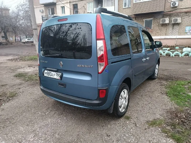 Продам renault кенго 2014 двигатель бенз 1.6 102 л. с коробка механика 5 кондиционер подогрев сидений эл. пакет противотуманки ходовая на отлично, замена масла 200 км назад пробег 185 т. км цена 1🍋100т. р торг присутствует осмотр горловка тел+79493423806 📞 звоните: +7(949)3423806 - фотография - 3
