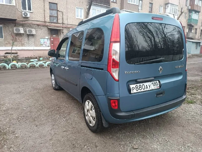 Продам renault кенго 2014 двигатель бенз 1.6 102 л. с коробка механика 5 кондиционер подогрев сидений эл. пакет противотуманки ходовая на отлично, замена масла 200 км назад пробег 185 т. км цена 1🍋100т. р торг присутствует осмотр горловка тел+79493423806 📞 звоните: +7(949)3423806 - фотография - 4