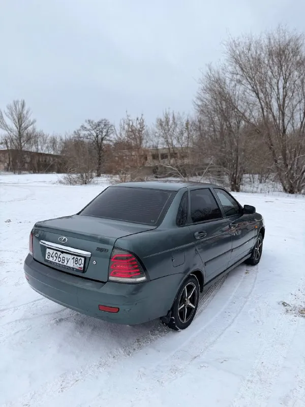 Приора 2008 год не троит, без посторонних звуков. подтекает сальник. коробка в порядке кузов целый, дно пороги на месте. титаны на лете. ходовая на четверку музыка, салон хороший документы в порядке 260 000₽ алчевск +7 959 115 0369 📞 звоните: +7(959)1150369 - фотография - 2