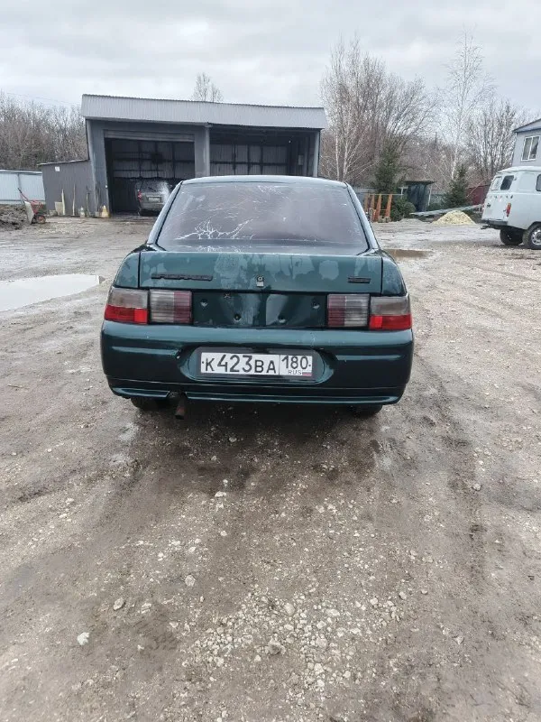 Продам ваз 2110 2002года выпуска. 1.6 8-ми клоп, после полного кап. ремонта. кпп не хрустит, не вылетает. дно, стаканы, ланжероны целые, сгнил левый порог. порог новый отдам вместе с машиной. по ходовой 4+/5. резина зима, также летний комплект отдам вместе с машиной. два передних электро стеклоподъёмника. по электрике, все светиться, все моргает. по кузову есть косячки, видны на фото. по документам: стс, птс, дкп. полное переоформление. печка жарит, салон отличный. 🥵цена: 145к + торг реальному покупателю🥵 г. енакиево, пригон по ближайшим городам. также рассмотрю обмен. обращаться по телефону: +79494961728 + тг на этом же номере 📲 tg: @vazovskiy_la 📞 звоните: +7(949)4961728 - фотография - 3