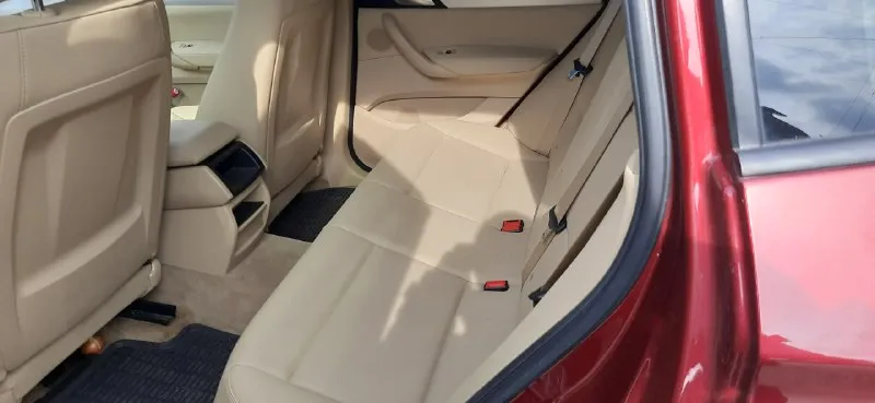 Bmw x3.2014г. пробег200т. км. 2л/184л/c. надежный и комфортный внедорожник. полный привод. автоматическая 8-ступенчатая коробка передач. прочный оцинкованный кузов, красивый темно-вишневый цвет. гаражное хранение. двигатель, коробка, ходовая в отличном состоянии. новый аккумулятор agm декабрь 2025г. масло не ест. все обслужено. достойный внешний вид, на полном и уверенном ходу. не стучит, не звенит, не гремит, хорошая живая машина. ухоженный салон,2-х зонный климат контроль, парктроник, качественная музыка, кожаный бежевый салон,2 ключа. установлена спутниковая охранная система "цезарь сателлит". авто вложений не требует, находится в отличном состоянии, полностью исправен и готов к использованию. масло и фильтры заменил 1тыс. км назад. юридически чист. птс оригинал, я второй собственник. цена 1 648 000р. торг при осмотре. звоните+79591928696, расскажу подробнее. приезжайте, проверяйте, покупайте. 📞 звоните: +7(959)1928696 - фотография - 7