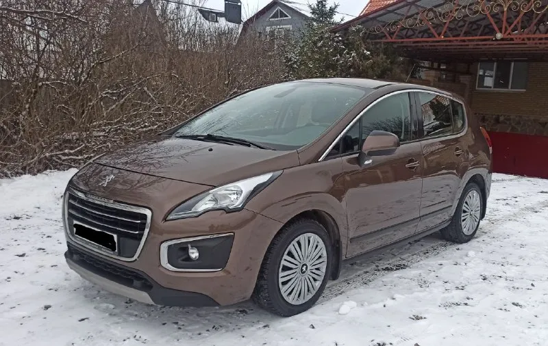 Peugeot 3008 1.6 бензин (без турбины) 2014г. пробег 124000, расход 8л механика. состояние очень хорошее. ходовая без стуков и дефектов, двигатель работает идеально, масло не берет работает ровно. кузов в отличном состоянии. ржавчины и коррозии нет вообще. днище и пороги целые. рестайлинг:led оптика, электрика полностью в рабочем состоянии. двух зонный климат-контроль (рабочий). круиз-контроль. датчик дождя, датчик света. кожаный салон. салон чистый и просторный. пробег родной есть сервисная книжка хорошая зимняя резина остаток 80% авто действительно в отличном состоянии и стоит своих денег. стоит на постоянном учете!!! цена 950.000₽ торг у капота подробно по телефону. +79493563164 📲 tg: anton 📞 звоните: +7(949)3563164 - фотография - 2