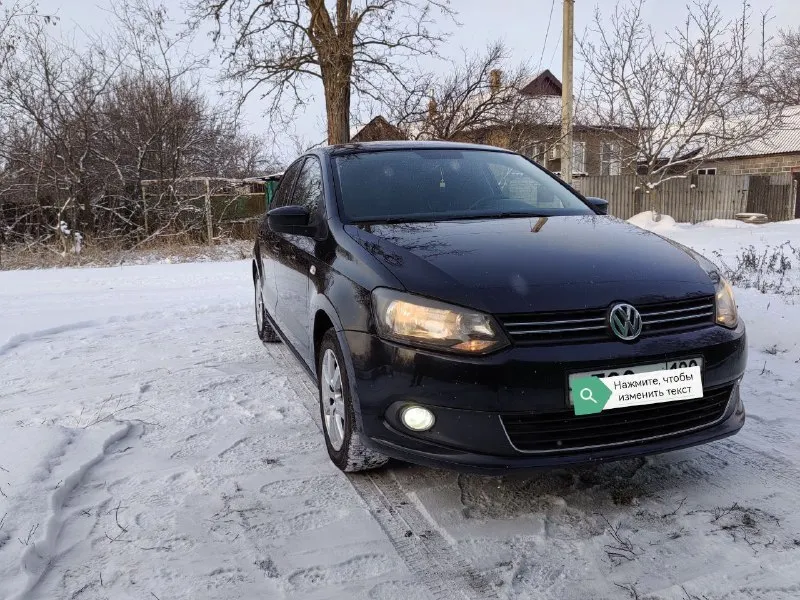 Продам volkswagen polo 2011 года. родной пробег 132 тыс км! автомобиль в отличном внешнем и техническом состоянии, все стекла завод, в заводском окрасе, без дтп. двигатель 1.6, работает без нареканий, масло от замены до замены. по ходовой части без посторонних шумов, машина сбитая, едет ровно. салон не затерт, в машине не курили, пластик в отличном состоянии комплектация: abs, 2 подушки безопасности, усилитель руля, регулировка руля по вылету и по высоте, 4 электростеклоподъемника, электропривод зеркал, кондиционер, подогрев сидений водителя и пассажира, мультимедиа usb. машина полностью обслужена и доедет куда угодно! цена:1025000₽ хороший торг у капота. +79901683982 📲 tg: artem artem 📞 звоните: +7(990)1683982 - фотография - 3
