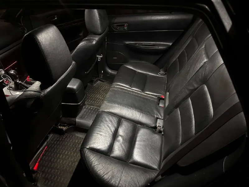 Продам авто, mazda 6 gg, универсал. 2004 года. 2.0 механика комплектация :обогрев сидений, электро зеркала, 4 эсп, гур, abs, климат( кондиционер), регулировка руля по вылету и по высоте, мульти руль, бортовой компьютер, центральный замок, дисковые тормоза в круг, 6 подушек безопасности, докатка. стоит не плохая музыка, перед прайды, зад сильвестры, сабвуфер мачета 15. усилитель на фронт момо 4.100 и моноблок момо на 2300.1 цена 415000₽, торг. дополнительное фото и видео могу скинуть по просьбе. осмотр макеевка(жби) телефон +79528240010( он же и телеграмм) 📞 звоните: +7(952)8240010 - фотография - 7