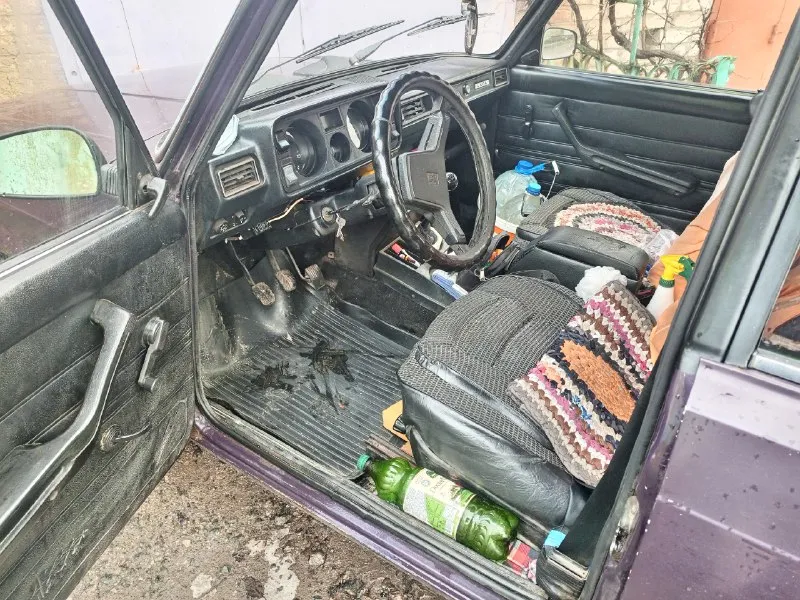 Продам машину 2104 в хорошем состоянии 1997 года газ бензин документы все есть резина зима лета 200т не большей торг +79493233931либо писать в л с 📞 🇷🇺 звоните: +79493233931 - фотография - 2