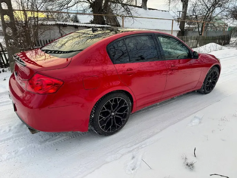Infiniti j37xs awd год : 2011 мотор : 3.7 (333л. с) привод : полный коробка : автомат цвет : красный комплектация :максимальная я собственник, птс оригинал мотор работает отлично, без лишних звуков, масло не жрет, стоит катализатор едет как и должна ехать коробка на отлично, замена масла в коробке каждые 40 тысяч подвеска работает отлично ничего не стучит, не бьет, не скрипит кузов в отличном состояние, ржавчины, жучков, корозии никакой нет салон в отличном состояние, бесключевой доступ, подогрев сидений, камера заднего вида адаптивный круиз контроль, климат контроль, люк, память сидений и т. д работает абсолютно всё я собственник, любые проверки за ваш счёт. 1.350🍋 торг у авто г. донецк +79896272377 - фотография - 4