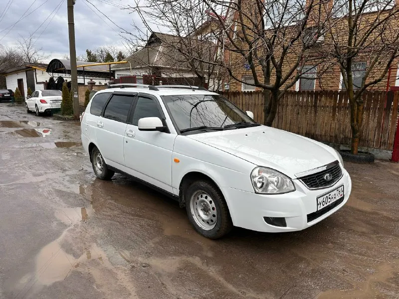 Продам ✅ ваз priora(универсал) год выпуска 2013 двигатель 1.6 16v реальный пробег 177к✅ птс оригинал автотека зеленая ✅ автомобиль в очень хорошем состоянии! ✅ мотор после кап ремонта✅ двигатель работает идеально, гидрики не стучат, масло не расходует✅ коробка работает идеально✅ ходовая вся новая✅ тормоза не бьют, новые колодки ✅ новый акб✅ новая зимняя резина✅ комплектация✅ -abs -передние стеклоподъемники -камера заднего вида -сигнализация -центральный замок -обогрев и электро-привод зеркал -музыка(usb, aux, bluetooth) переоформление в мрэо цена 480.000к рублей (торг) осмотр г. донецк 📲 +7 (949) 381-18-29 📞 звоните: +7(949)3811829 - фотография - 2