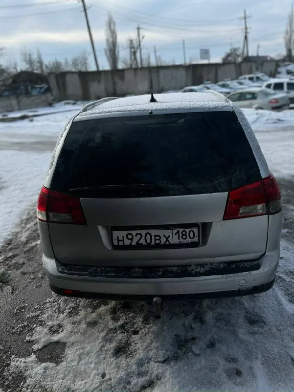 Продам практичный, семейный, комфортный, вместительный и экономичный автомобиль opel vectra-c 2006 г. в. , на 6 ст. мкпп, в кузове универсал, двигатель – 1.9 cdti (120 л. с. ), который находится у меня во владении с 2019 г. (я собственник). автомобиль каждый день на ходу, пробег 400 000 км. кузов оцинкован без ржавчины и гнили. салон в хорошем состоянии, не затерт и не порван, в чехлах. двигатель перебран на пробеге 350 000 км. , масло не жрет. климат контроль двузонный в рабочем состоянии. хорошая аудиосистема 8 колонок, мульти руль. передние электростеклоподъемники с доводчиками. складывание зеркал бокового вида. турбина перебиралась в сентябре 2025 года, плохо отрегулирована. в дтп не учувствовала, были косметические окрасы, все стекла родные, включая лобовое. автомобиль обслуживался вовремя, замена масла каждые 7500 км. имеются незначительные вопросы по электрике. новая зимняя резина, отдам также летнюю резину. в виду отсутствия времени уступлю на все нюансы по автомоб 📞 звоните: +7(949)3330123 - фотография - 8