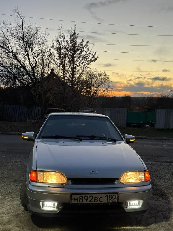 Продам ваз 2115 в хорошем состоянии, машина 2005 года выпуска 1.5 8-ми клоп, вся обслужена, вложил много сил и душу в машину, делал для себя, внимание!!! установлен эур, по кузову машина ровная, дно, пороги, ланжероны, стаканы, все целое, стоит неплохая музыка, из недавних, новый генератор, обсолютно новый блок предохранителей и все новые реле и предохранители, по электрике в машине работает все, двигатель работает ровно, не дымит не троит, тяга отличная, коробка так же работает идеально без хрустов, не вылетает, втыкается без малейшего звука, два комплекта резины на штампах, стоит хороший свет, led туманки, по лакокрасочному все отлично, пару небольших сколов, ничего критичного, слыбые места такие как кобылки, все в идеале, капот на пневмоупорах, стоит пневма гудок, в потоке выделяется, по документам все чисто, на 180 регионе, любое переоформление, цену вижу 245.000 торг хороший реальному покупателю. (по быстрому 225.000 и по рукам) номер для связи: +79495587397 машина находится в харцызске - фотография - 10