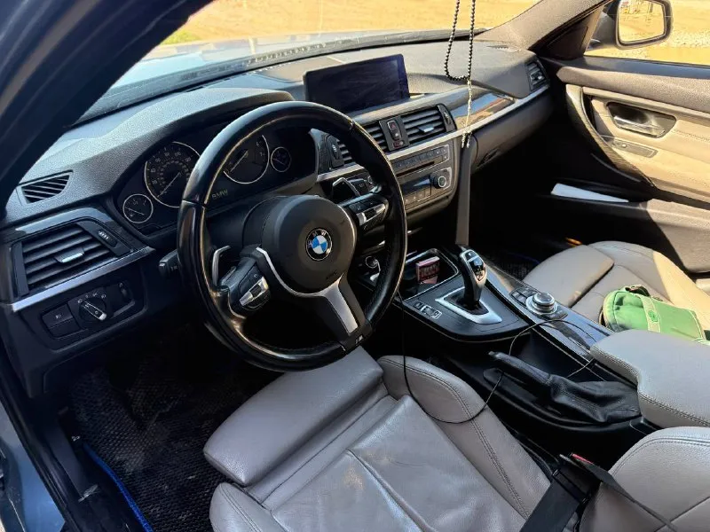 🔥bmw f30 328i🔥 2012г новый контрактник из японии (с документами) с пробегом 70к ✅диски r18 ✅м пакет ✅м руль ✅м-tech бампера ✅память сидений ✅бесключевой доступ ✅люк ✅задний привод машина в отличном состоянии. вложений не требует. сделано то. 1.7🍋 нужны мелкие вложения. торг. макеевка +79495729783 елизавета - фотография - 3