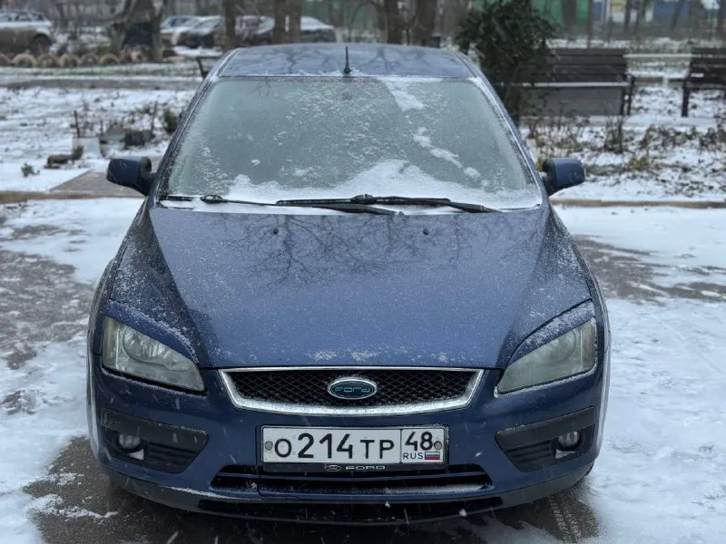 🚙ford focus 🚘 💰цена - 458.000₽ 🌍 город - мариуполь 📆 год выпуска - 2007 🛞пробег - 249.000 км ⛽️топливо - бензин ⚙️модификация- 1.8 🕹️кпп - механика 🏋🏻‍♂️собственник - да ☎️+79497368266 автомобиль в идеальном состоянии! с оригинальным пробегом 100% полностью обслужен, вложений не требует не каких техника вся на отлично. осенью было сделано большое то кузов в отличном состоянии!документы абсолютно чистые доп. инфо. по телефону. рассмотрю обмен с вашей доплатой. abs✅ климат✅ 4 эл. подъемника ✅ подушки безопасности✅ эл. регулировка зеркал✅ парктроник✅ - фотография - 2