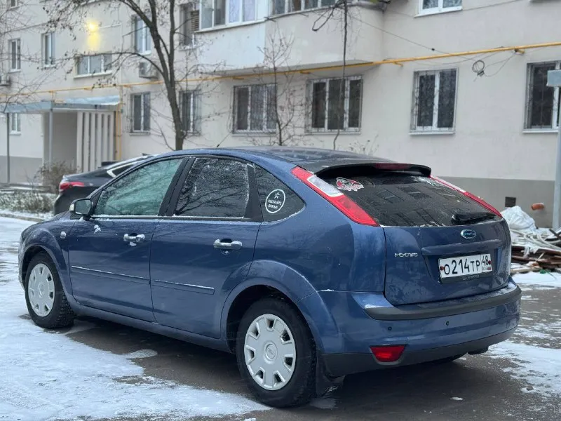 🚙ford focus 🚘 💰цена - 458.000₽ 🌍 город - мариуполь 📆 год выпуска - 2007 🛞пробег - 249.000 км ⛽️топливо - бензин ⚙️модификация- 1.8 🕹️кпп - механика 🏋🏻‍♂️собственник - да ☎️+79497368266 автомобиль в идеальном состоянии! с оригинальным пробегом 100% полностью обслужен, вложений не требует не каких техника вся на отлично. осенью было сделано большое то кузов в отличном состоянии!документы абсолютно чистые доп. инфо. по телефону. рассмотрю обмен с вашей доплатой. abs✅ климат✅ 4 эл. подъемника ✅ подушки безопасности✅ эл. регулировка зеркал✅ парктроник✅ - фотография - 6