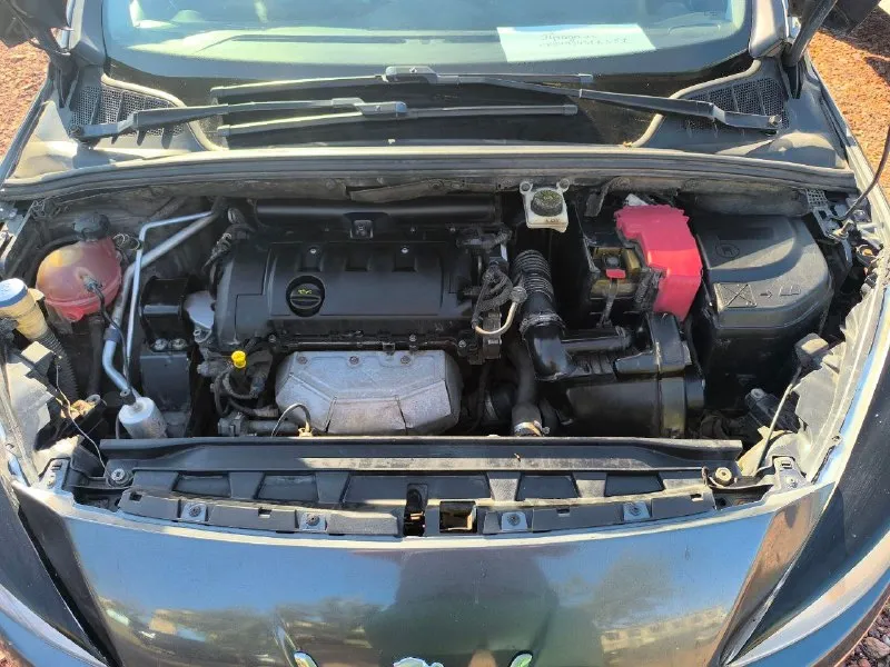 Продам peugeot 408 2013 г. в пробег 250 тыс 1.6.120 л. с коробка автомат 2 комплекта резины старт-стоп, камера заднего вида цена 500 тыс, символический торг осмотр г. снежное обращаться по номеру +79494316351 📞 звоните: +7(949)4316351 - фотография - 6