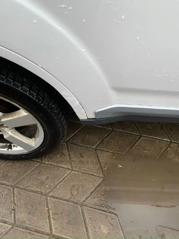 Продам mitsubishi аутлендер 2008,2.4,стоит новая резина, аккумулятор, масла с фильтрами менял недавно, оптика переделана, свет отличный, ксенон, сигнализация с автозапуском, ходовую полностью выкатывали и меняли, перед и зад, масло не ест совсем, климат, люк, все работает, в собственности у меня 3 года, есть моменты по аркам. цена 1100000р, ,,+79494768071 📞 звоните: +7(949)4768071 - фотография - 3