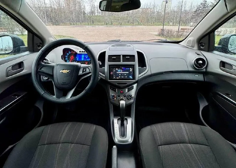 🇰🇵 chevrolet aveo t300 at 💰цена: 790 000р. 🏢город: мариуполь 📅год выпуска: 2013 🧾пробег: 135 880 км. ⚙️двигатель: 1.6 ⛽топливо: бензин ⚙️кпп: автомат 6ст. 📞 телефон: +7-949-727-41-51 +7-949-551-91-52 +7-989-263-55-56 💾 описание: - фотография - 8