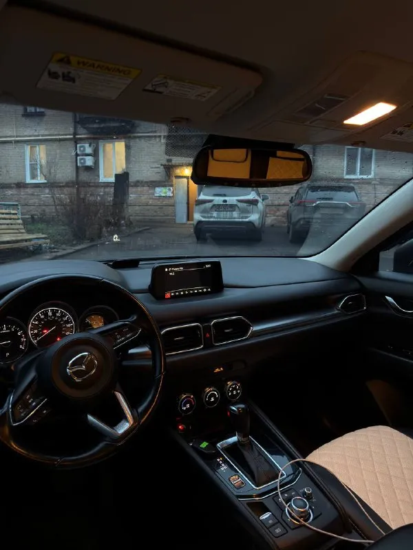 Продам mazda cx5 2018г. пробег:110.000км мотор 2.5(передний привод) электро привод багажника старт-стоп проекция на лобовое стекло мультимедиа сигнализация pandora цена:2.350.000₽+ торг звонить +79493128087,телеграмм(@a_xanov) - фотография - 4