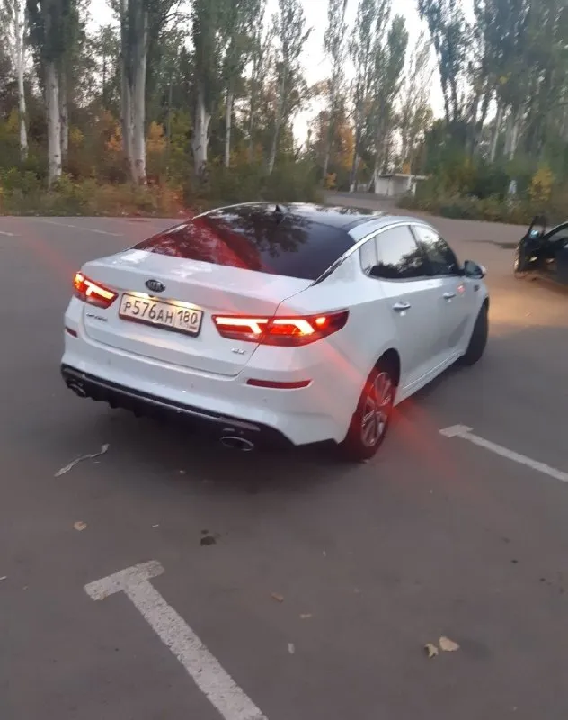 Продам кia оptima 2019г. пробег: 105.000т. комплектация ex 1.6 турбо, 180л. с. кожаный салон, понорамная крыша, електро сидения, датчики слепых зон, адоптивный круиз, подогрев руля. вентиляция сидений, двухзонный климат контроль. цена: 1.900.0000торг. вопросы по телефону: +79494127762 📞 звоните: +7(949)4127762 - фотография - 2