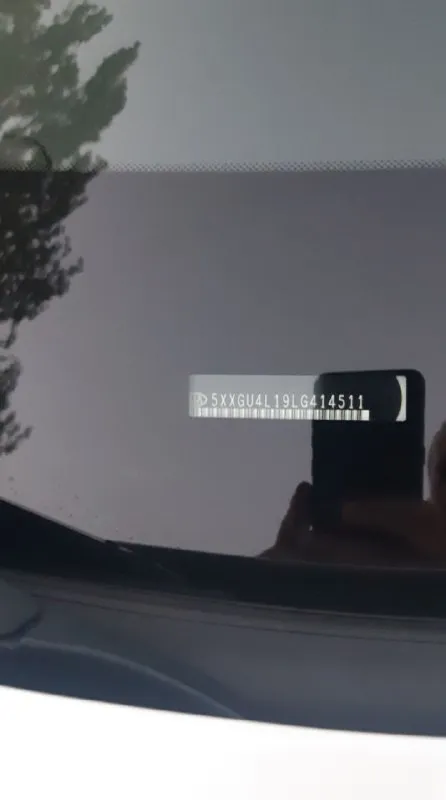 Продам кia оptima 2019г. пробег: 105.000т. комплектация ex 1.6 турбо, 180л. с. кожаный салон, понорамная крыша, електро сидения, датчики слепых зон, адоптивный круиз, подогрев руля. вентиляция сидений, двухзонный климат контроль. цена: 1.900.0000торг. вопросы по телефону: +79494127762 📞 звоните: +7(949)4127762 - фотография - 4