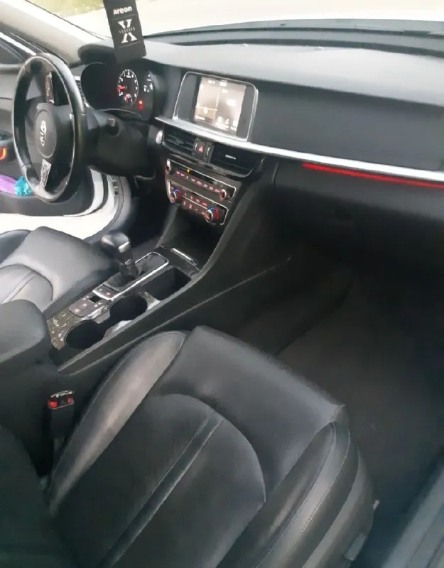 Продам кia оptima 2019г. пробег: 105.000т. комплектация ex 1.6 турбо, 180л. с. кожаный салон, понорамная крыша, електро сидения, датчики слепых зон, адоптивный круиз, подогрев руля. вентиляция сидений, двухзонный климат контроль. цена: 1.900.0000торг. вопросы по телефону: +79494127762 📞 звоните: +7(949)4127762 - фотография - 6