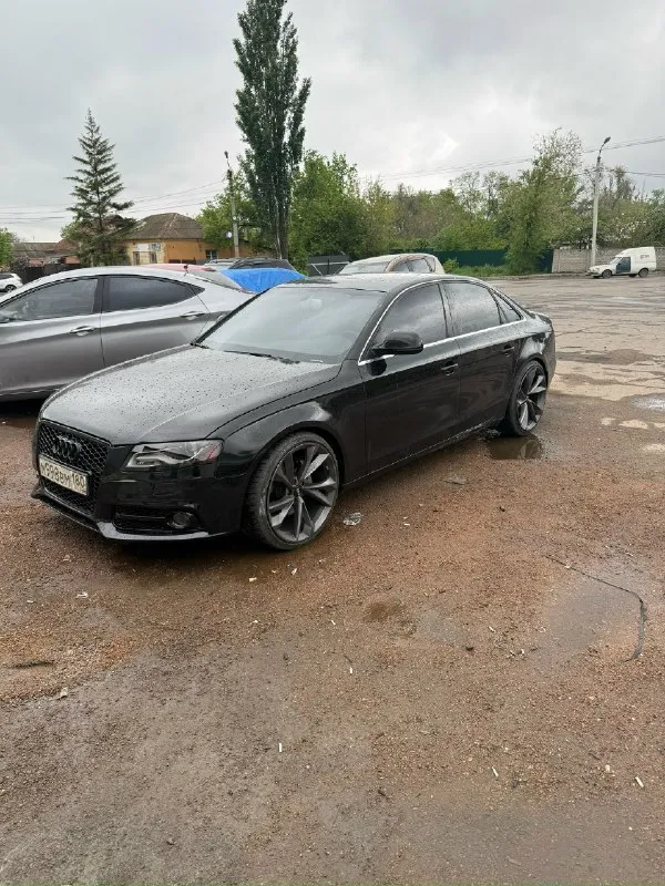 Audi a4 (b8), 2008г. , 340 тыс. км 2,0 л, 211 л. с. , бензин; полный привод; автомат; цвет: черный;... - фотография