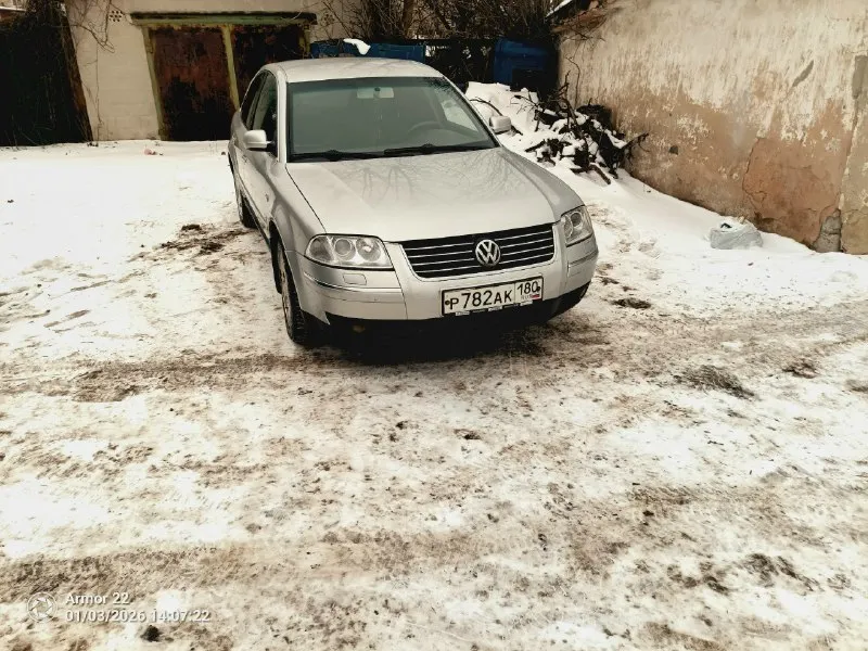 Продам volkswagen пассат б5+, 2001 г. в. 1.8t. 150 л. с. находиться в макеевке пробег 433 т. к. , турбина новая прошла 10 т. к, заменены подушки двигателя, коробки, новые сальники клапанов, новые колодки перед, задние лежат в багажнике, масло от замены до замены климат контроль всё работает заправлен, подогрев зеркал, комбинированный кожаные сиденья перед с подогревом. собственник, по документам проблем нету. 550тыс. торг все вопросы по телефону +79493336941 +79498633295 📞 звоните: +7(949)3336941 - фотография - 7