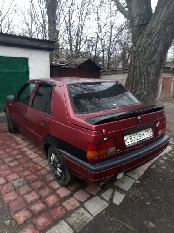 Продам dacia supernova с двигателем renault 1.4 с вписанным евро-4 и работающим кондиционером. 🚗авто в отличном состоянии, варить и красить не надо. двигатель работает без нареканий, замена масла каждые 6000км. новые тормозные суппорта и колодки, новый газовый редуктор 👍коробка механика 5ст. комплект летних дисков с резиной отдам новому хозяину 🌪️полное переоформление в мрэо. донецк. собственник ✅220000₽ +79493760850 📞 звоните: +7(949)3760850 - фотография - 2